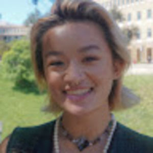 Meet your Posher, Britney camilla